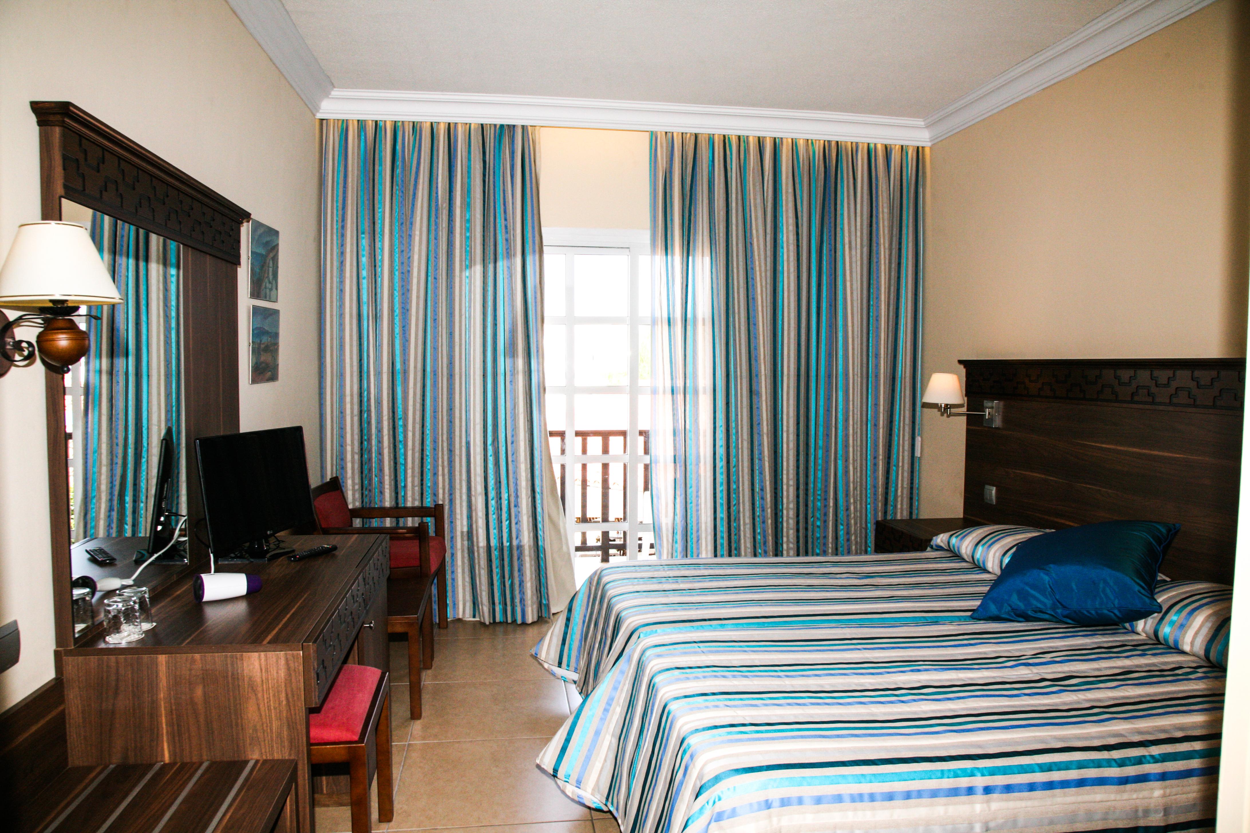 Anais Bay Hotel Protaras Buitenkant foto